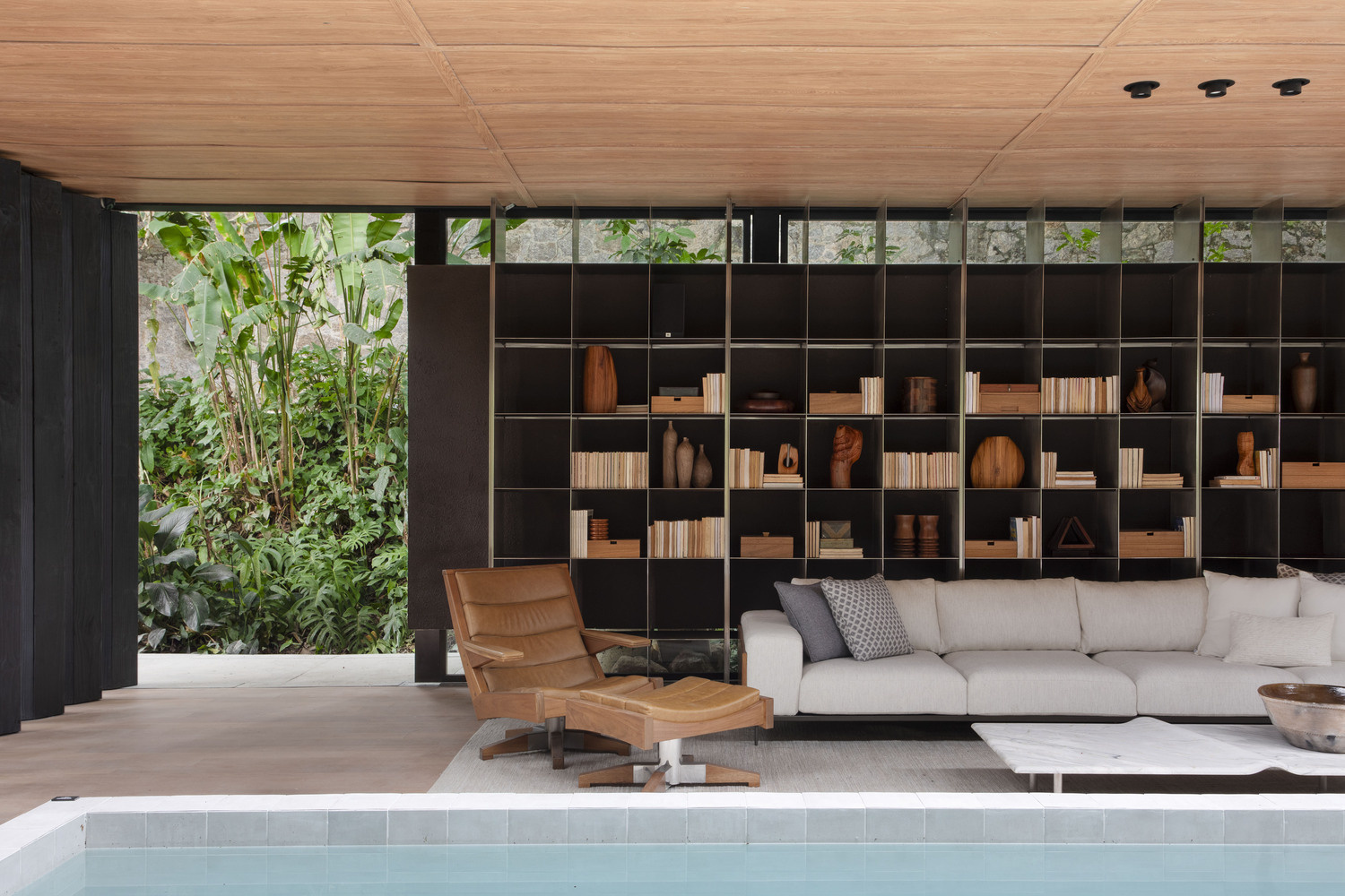 Photography of DECA pavilion at Casacor Rio 2023 by André Nazareth